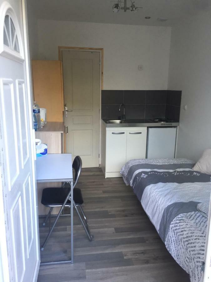 Iago Apartment *